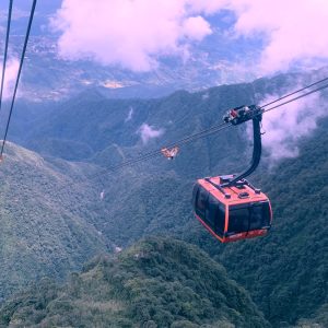 Muong Hoa Valley & Cable Car to Fansipan 2 days