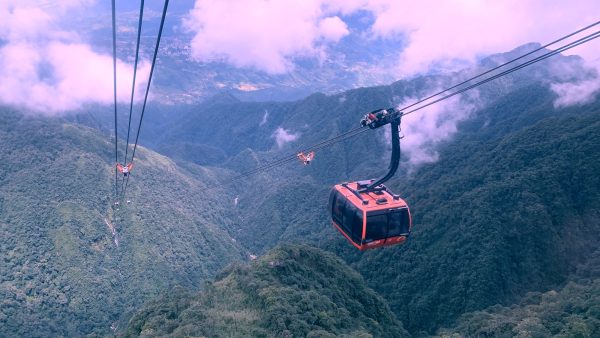 Muong Hoa Valley & Cable Car to Fansipan 2 days