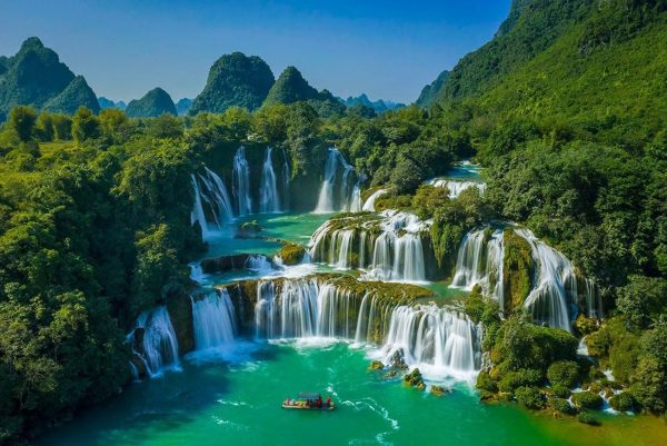 Hanoi, Ha Giang, Ban Gioc Waterfall, Ba Be Lake